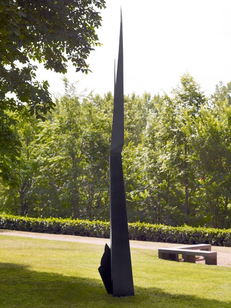 Einfall, lackierter Stahl, 2010