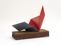 Infusion, 2023, painted Steel, 66 x 70 x 17 cm 53_kso2306a.jpg